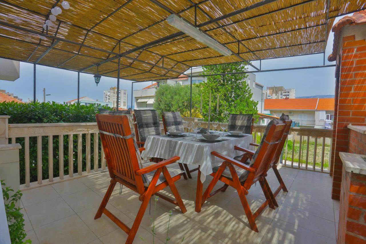 Luxury Villa Vibrass Split Exterior photo