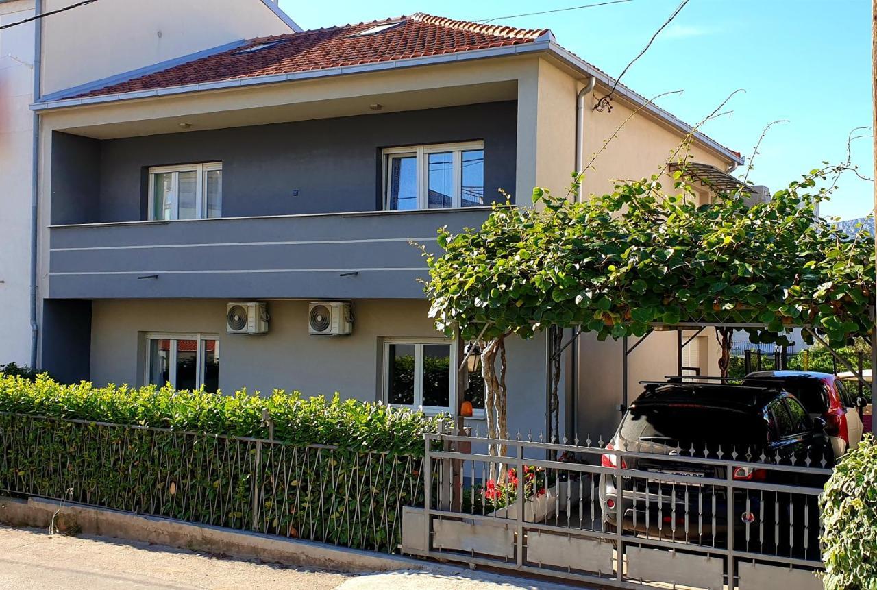 Luxury Villa Vibrass Split Exterior photo