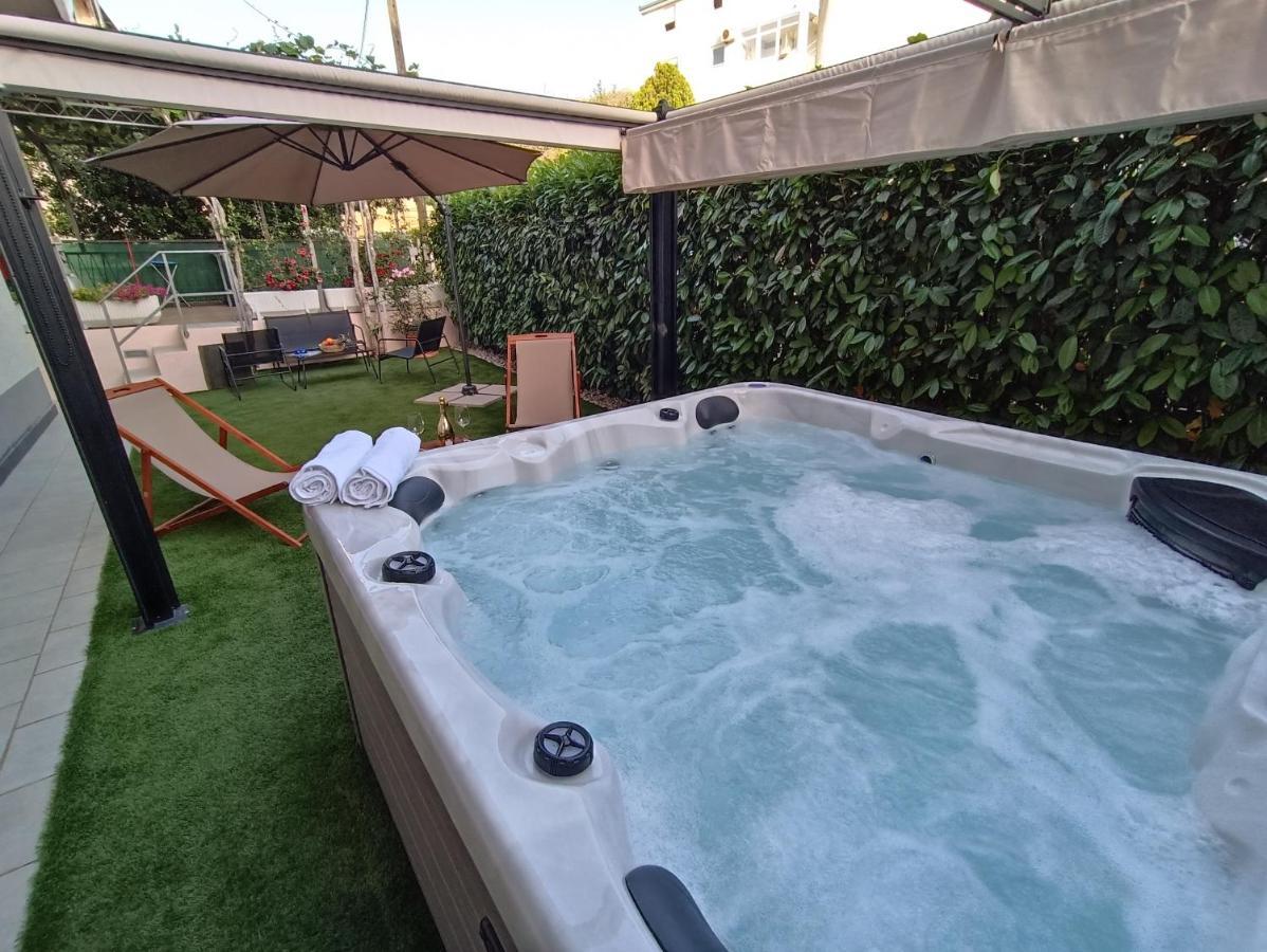 Luxury Villa Vibrass Split Exterior photo